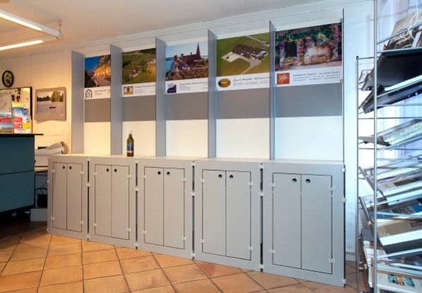 2015 La Neuveville - Office du Tourisme - Stands vignerons - Photo Chs Ballif